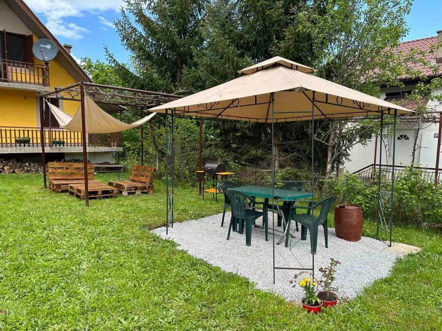 Cosy Mountain Villa In Nizepole Bitola Ngoại thất bức ảnh